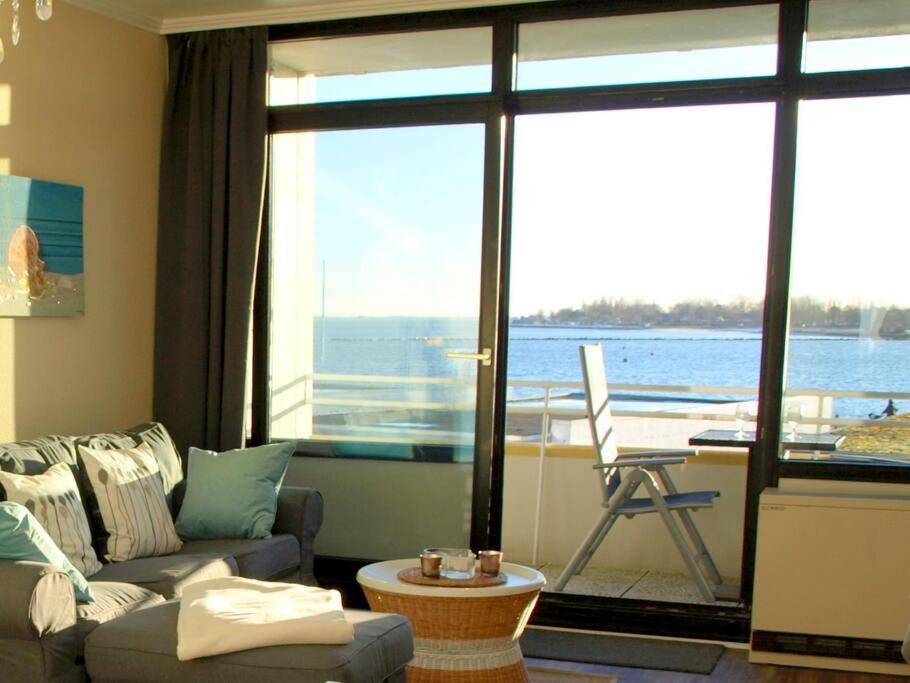 Fehmarn Burgtiefe Suedstrand Meerblick Apartment Meerzeit Екстериор снимка